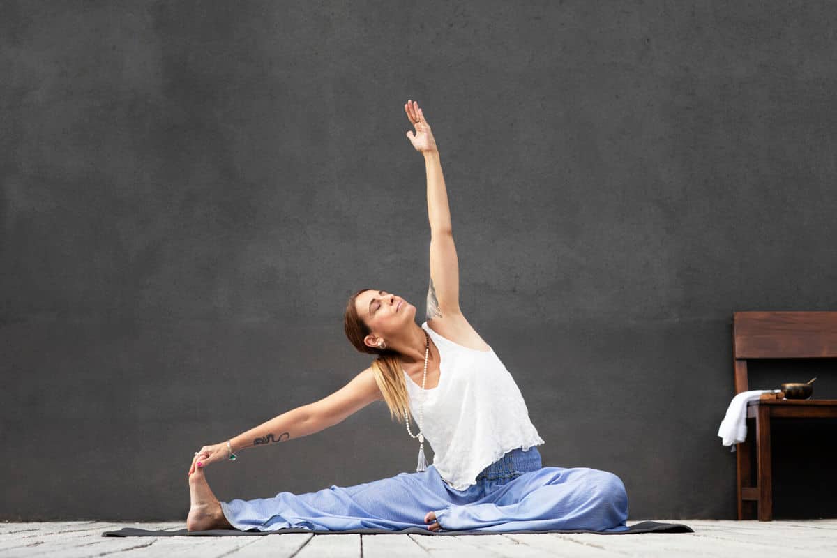 Abdominal exercises with a stoma